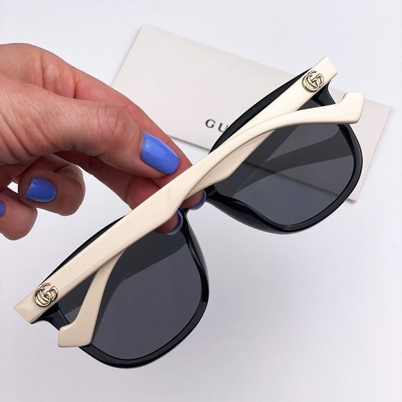 🔥 GUCCI Logo GG1001SK 003 Sunglasses Black White Gray Rectangle Women - Picture 2 of 9